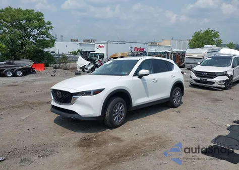 2022 Mazda Cx-5 2.5 S Preferred z USA, uszkodzony, nr VIN JM3KFBCM3N0639960